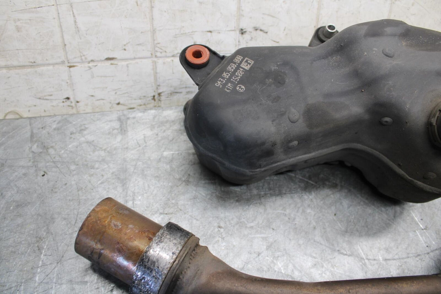 22-23 HUSQVARNA VITPILEN 401 EXHAUST HEADER PIPES MANIFOLD BB541