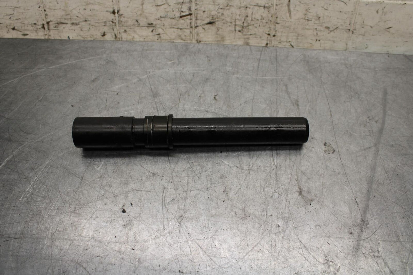 19-20 KTM 790 DUKE 790 FRONT WHEEL RIM AXLE PIVOT BOLT BB570
