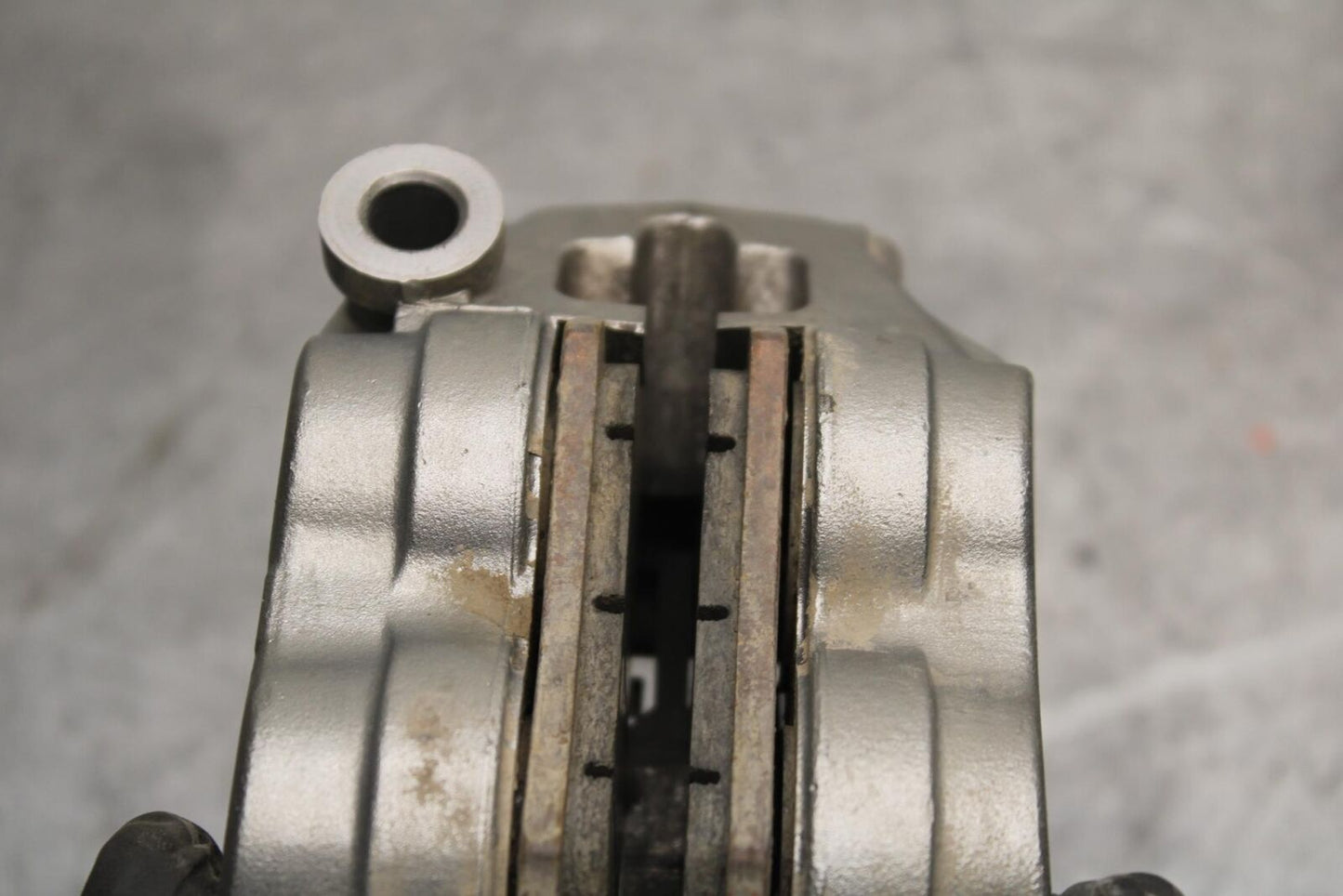 21-23 KTM 890 ADVENTURE RIGHT LEFT FRONT BRAKE CALIPER SET PAIR CALIPERS BB629
