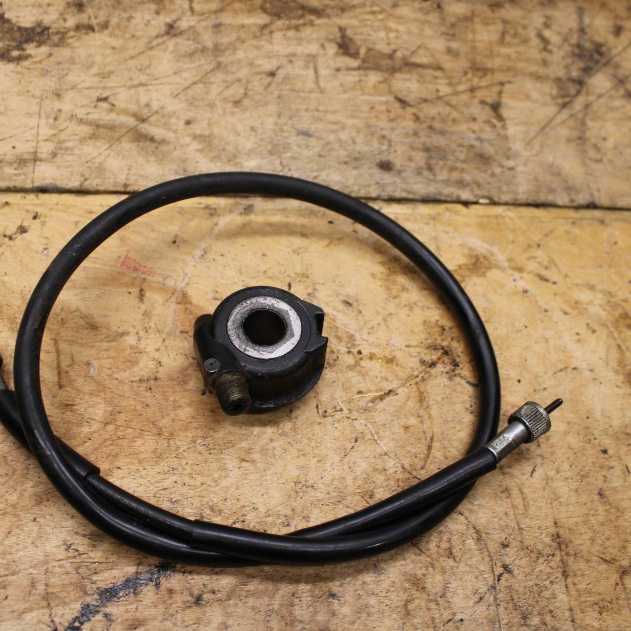 91-93 YAMAHA FZR1000 SPEEDOMETER DRIVE GEAR W/CABLE BB339
