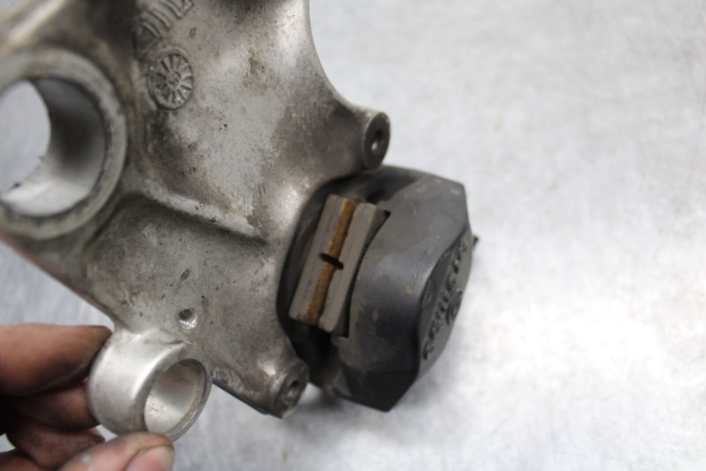 06-07 DUCATI MONSTER 695 REAR BACK BRAKE CALIPER W MOUNT BRACKET BB674