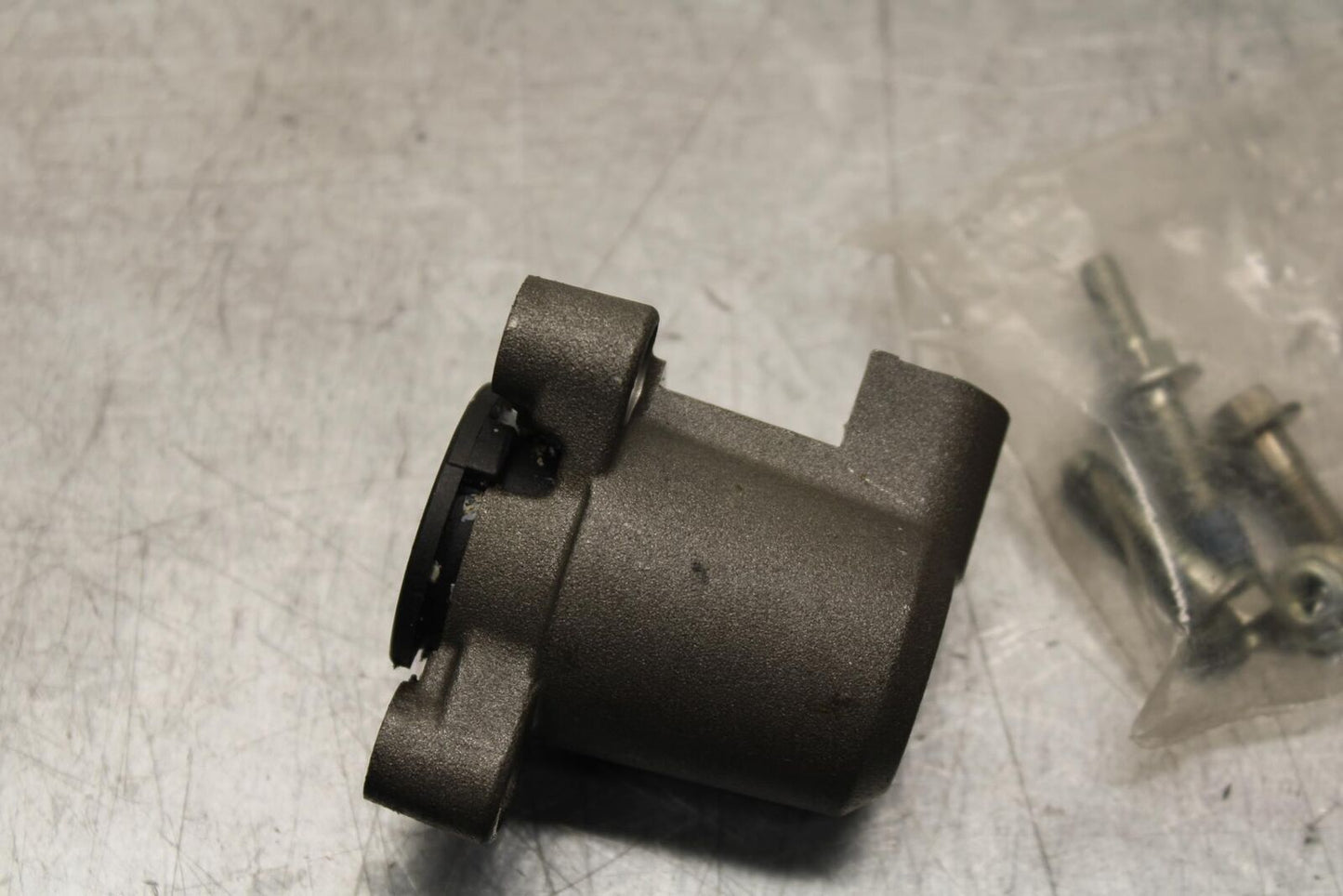 2013 Ducati 1199 Panigale CLUTCH SLAVE PISTON CYLINDER BB581