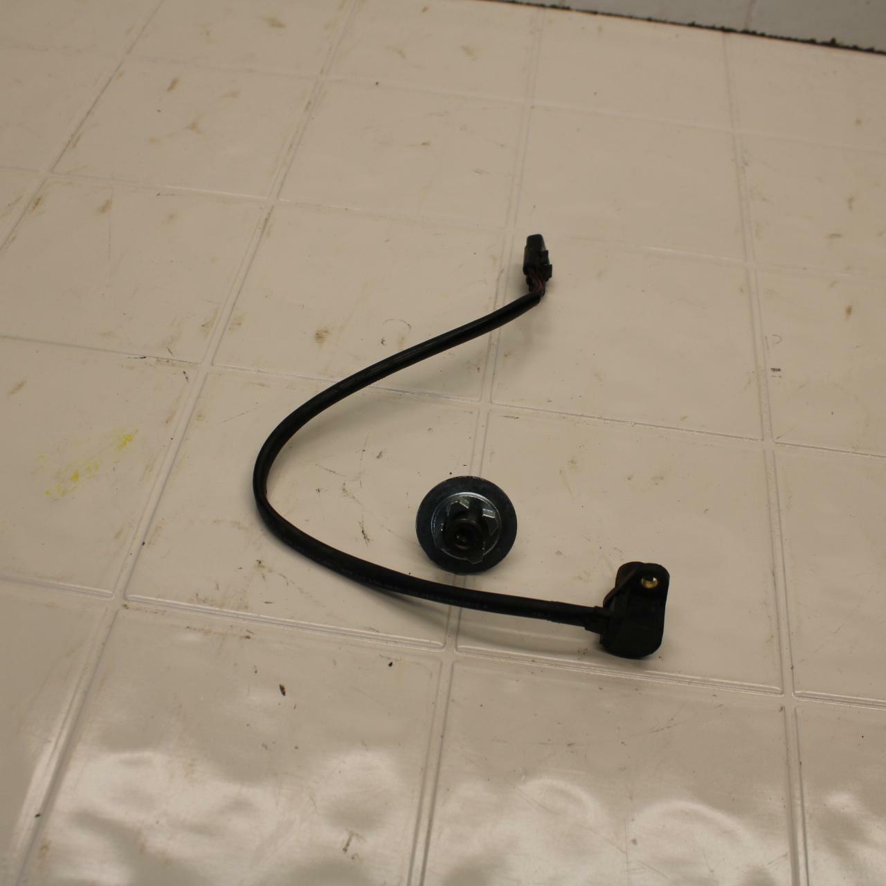 01-02 SUZUKI GSXR750 SPEED SPEEDOMETER SENSOR BB402