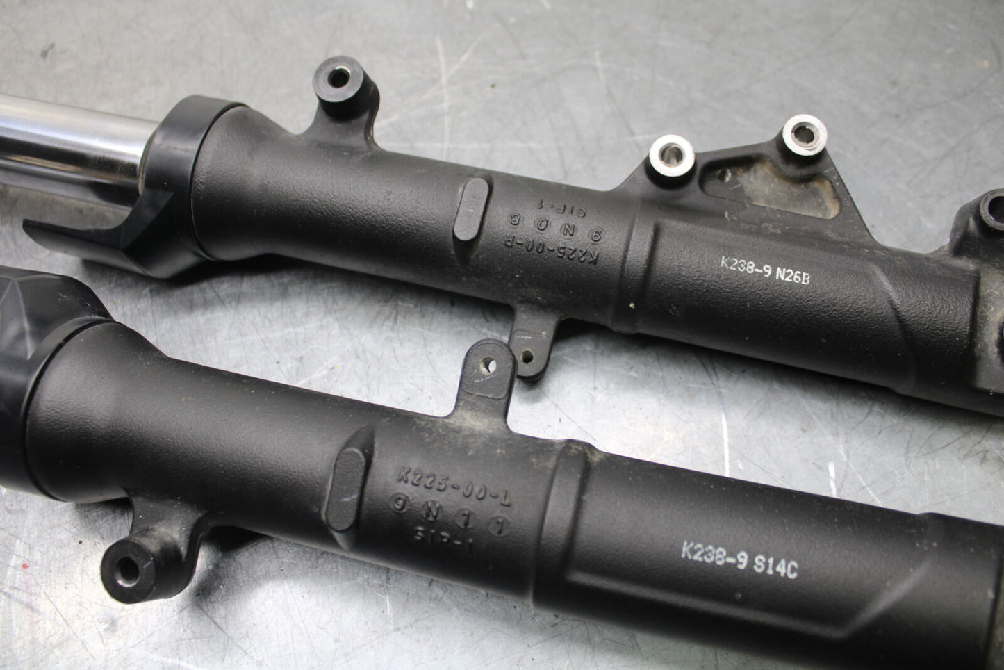 19-22 KAWASAKI Z400 FRONT FORKS SHOCK SUSPENSION SET PAIR BB708