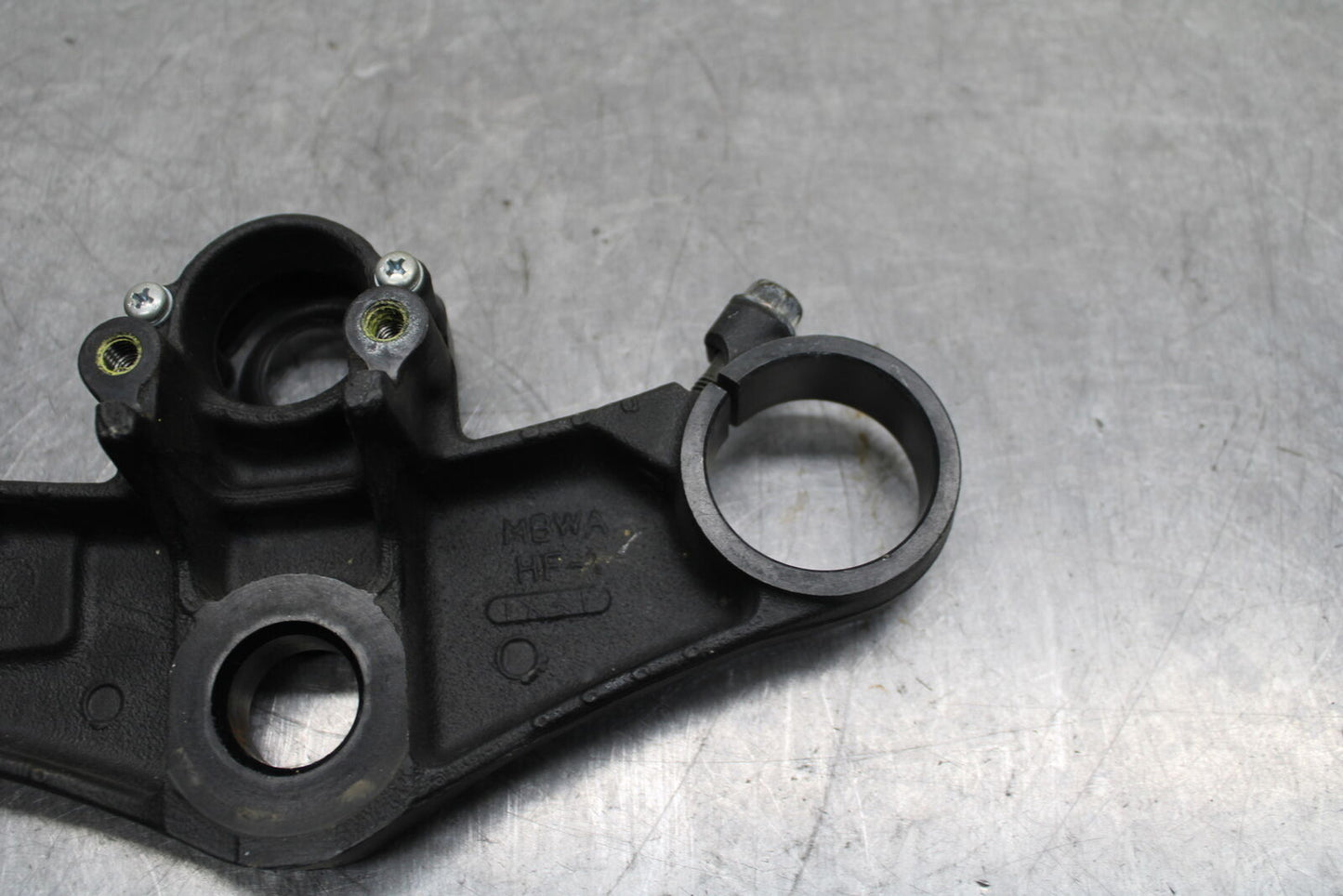 01-06 HONDA CBR600F4I FORKS UPPER TRIPLE TREE CLAMP BB115