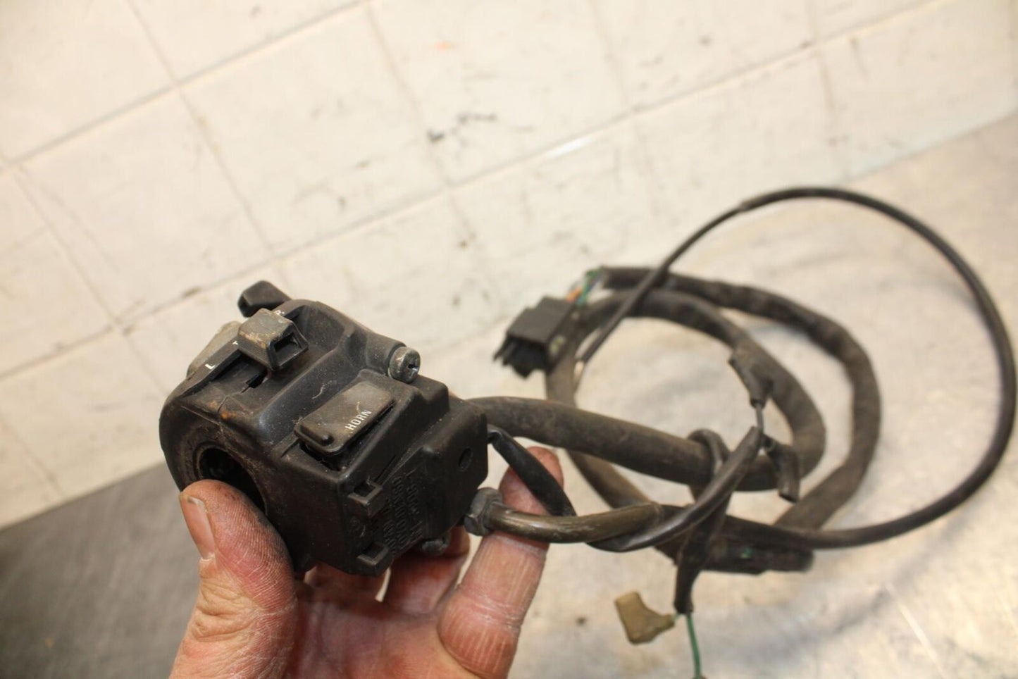 1992 Honda CBR600F2 LEFT CLIP ON HANDLE HORN SIGNALS SWITCH SWITCHES BB40