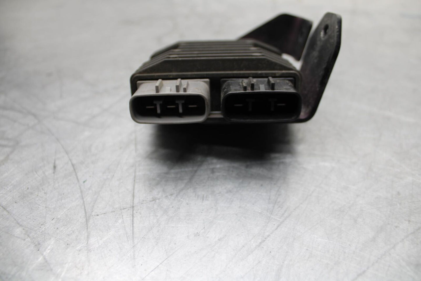 06-07 TRIUMPH DAYTONA 675 DAYTONA 675 RECTIFIER VOLTAGE REGULATOR BB441