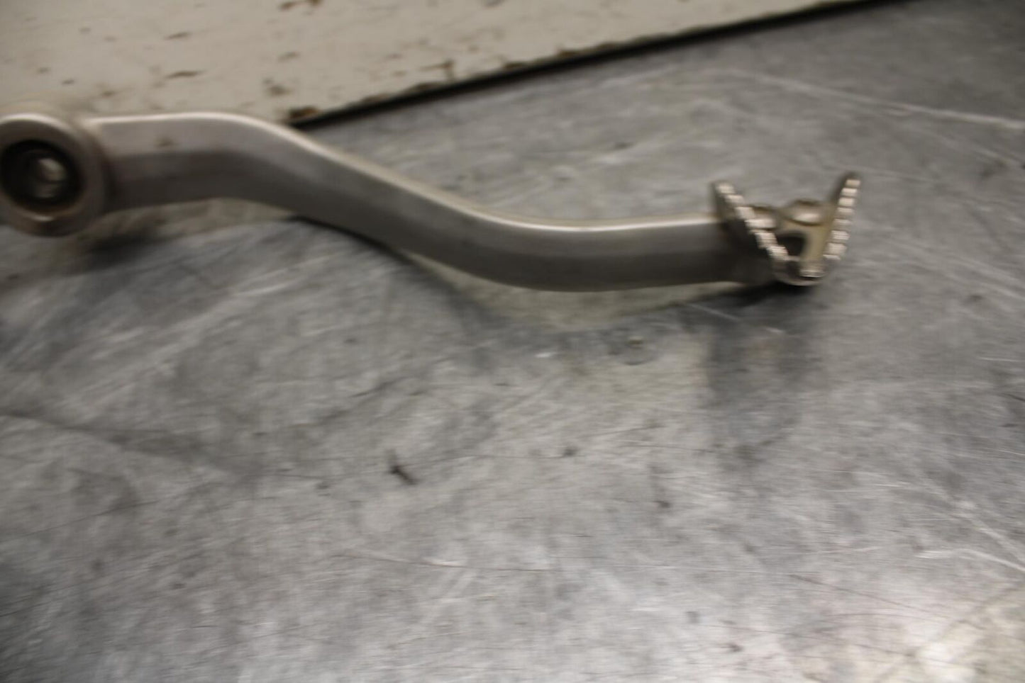 16-18 KTM 690 DUKE RIGHT REARSET BRAKE FOOT PEDAL BB631