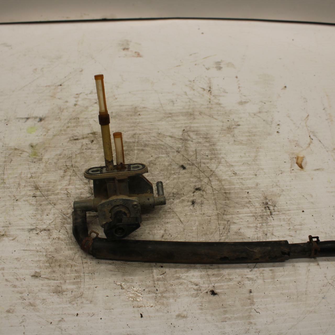 03-06 SUZUKI QUADSPORT Z400 GAS TANK PETCOCK SHUT ON OFF VALVE 44300-07G01 BB256