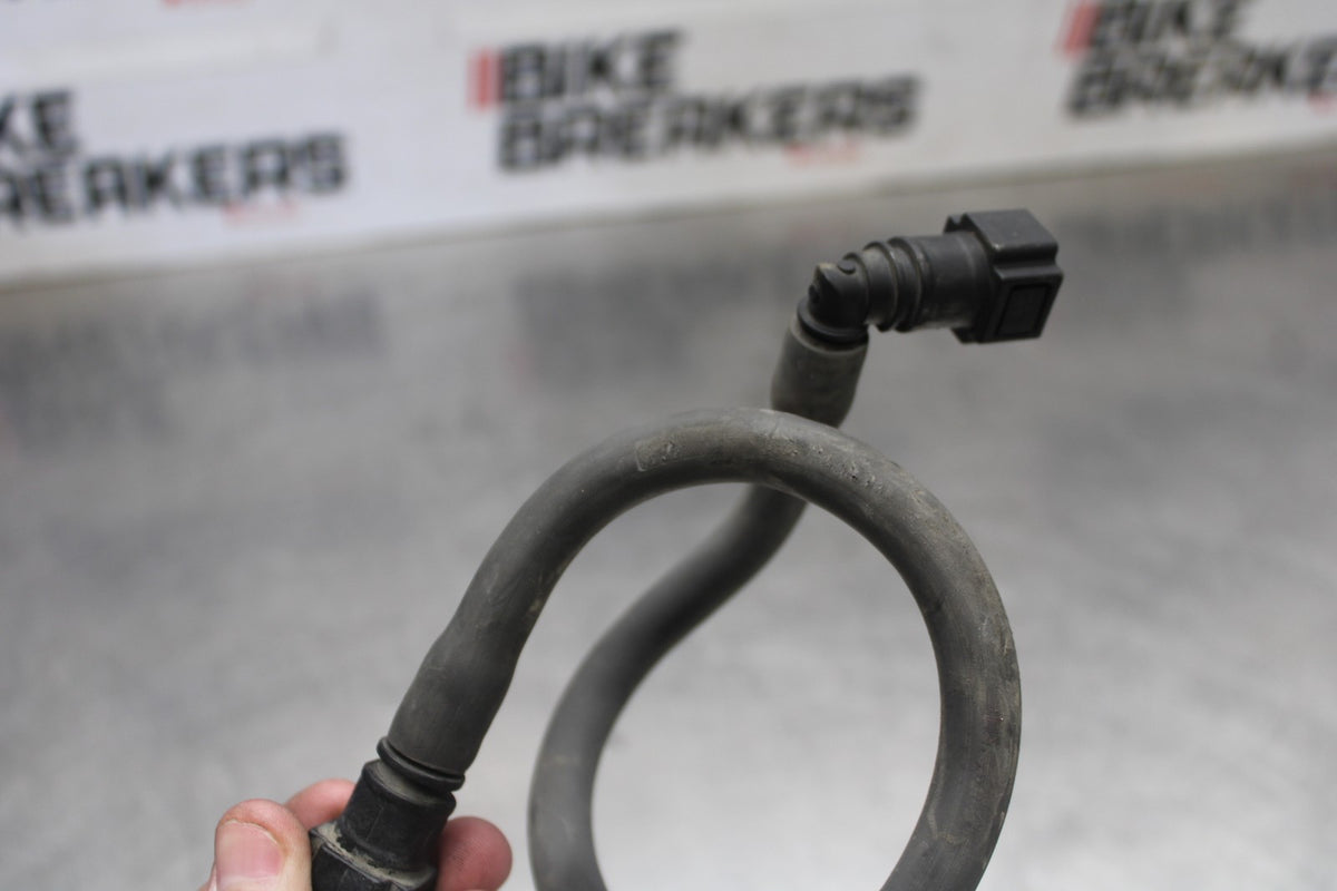 05-08 TRIUMPH SPEED TRIPLE 1050 FUEL HOSE GAS LINE TUBE PIPE BB933