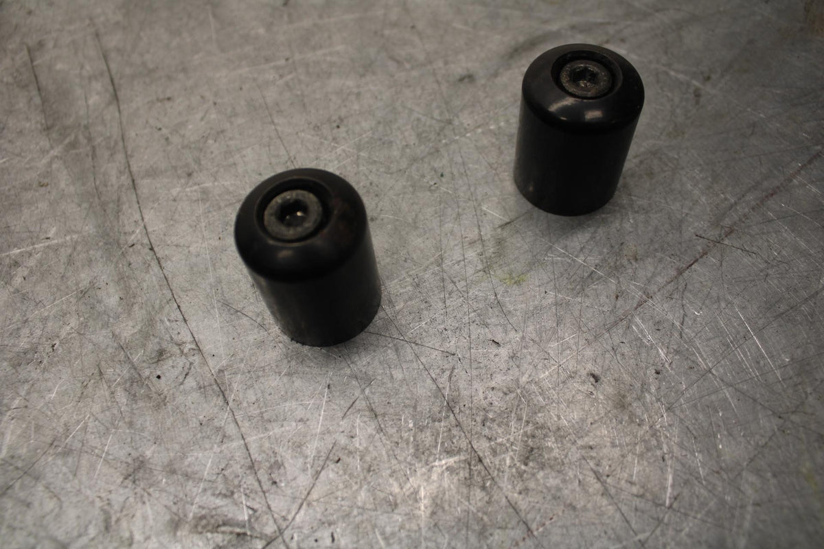 2007 Kawasaki Ninja ZX6R ZX600P HANDLEBAR END CAPS WEIGHTS 13042-1133 BB47
