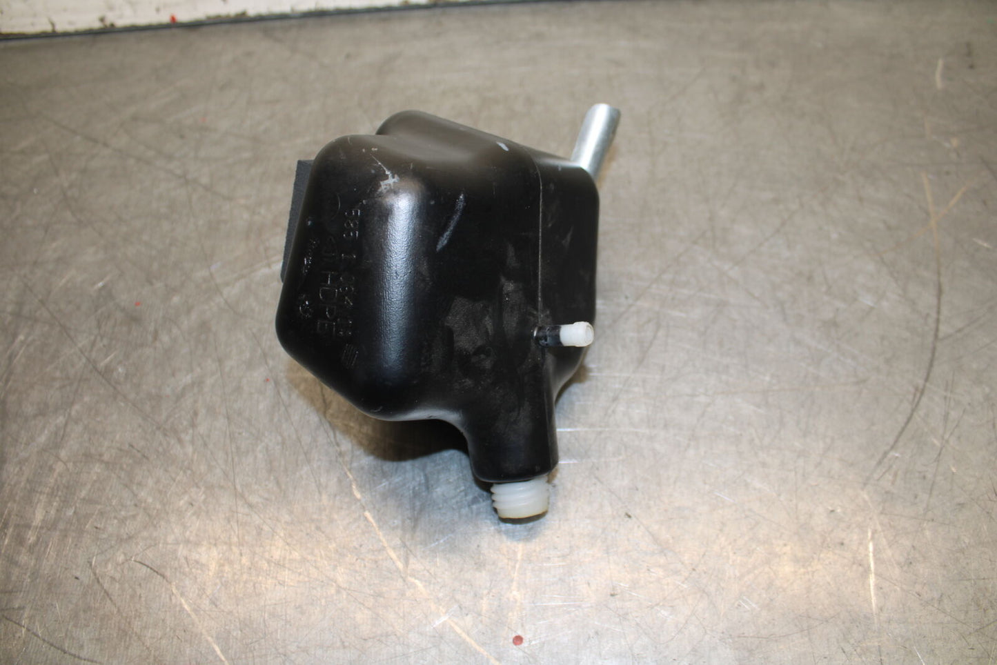 09-11 DUCATI STREETFIGHTER COOLANT WATER TANK RESERVOIR BOTTLE BB705
