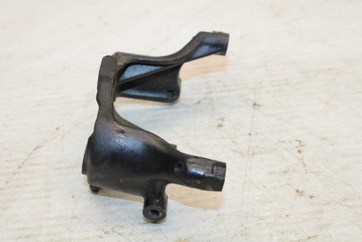 04-05 HONDA CBR1000RR STEERING DAMPER STABILIZER BRACKET SUPPORT BB285