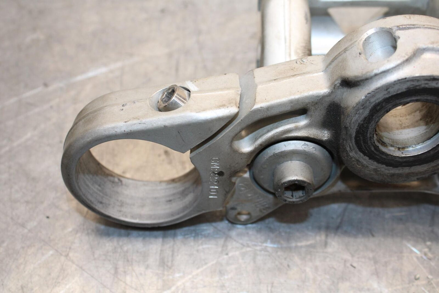 2008 Aprilia Shiver 750 SL750 FORKS UPPER TRIPLE TREE CLAMP BB551