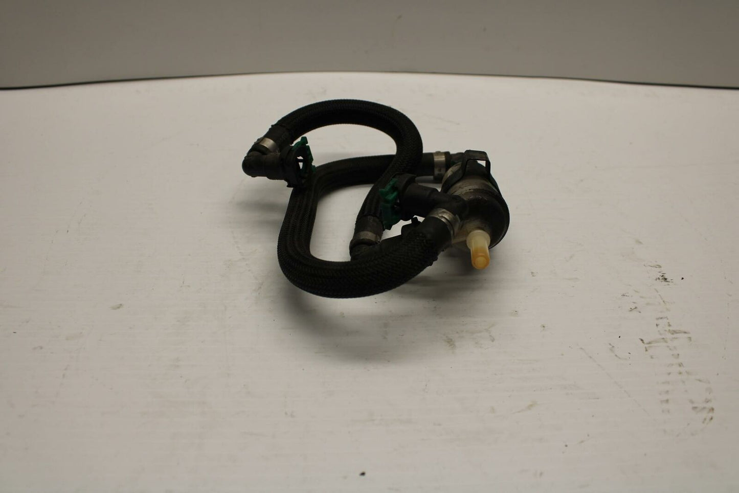 18-20 HUSQVARNA VITPILEN 401 FUEL HOSE GAS LINE TUBE PIPE BB248