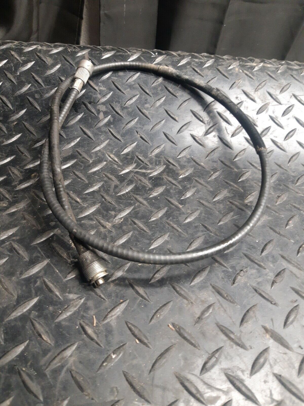 78 SUZUKI GS550E SPEEDOMETER CABLE SPEEDO LINE BB212