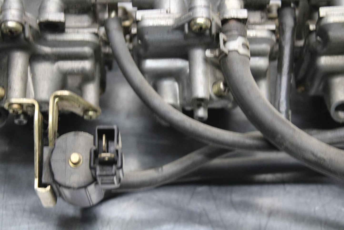 1999 Suzuki GSXR600 CARBS CARBURETORS 13201-34E70 13202-34E70 13203-34E70 BB580