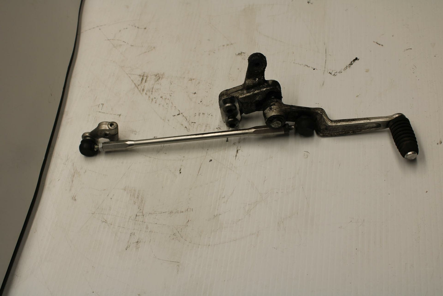 06-07 SUZUKI GSXR600 SHIFTER LINKAGE SHIFT LINK PEDAL BB243