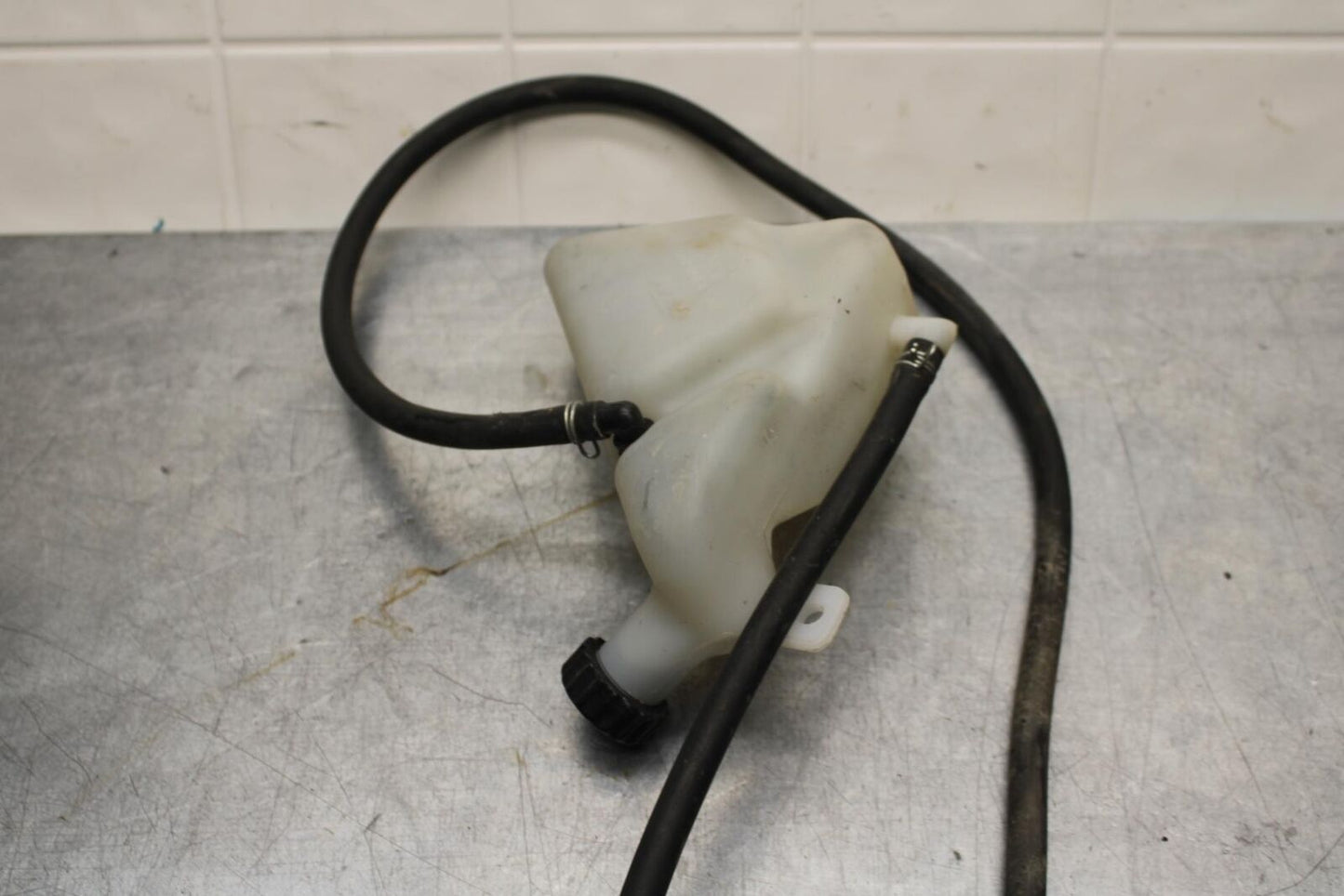 07-11 KTM 990 SUPER DUKE COOLANT WATER TANK RESERVOIR BOTTLE BB578