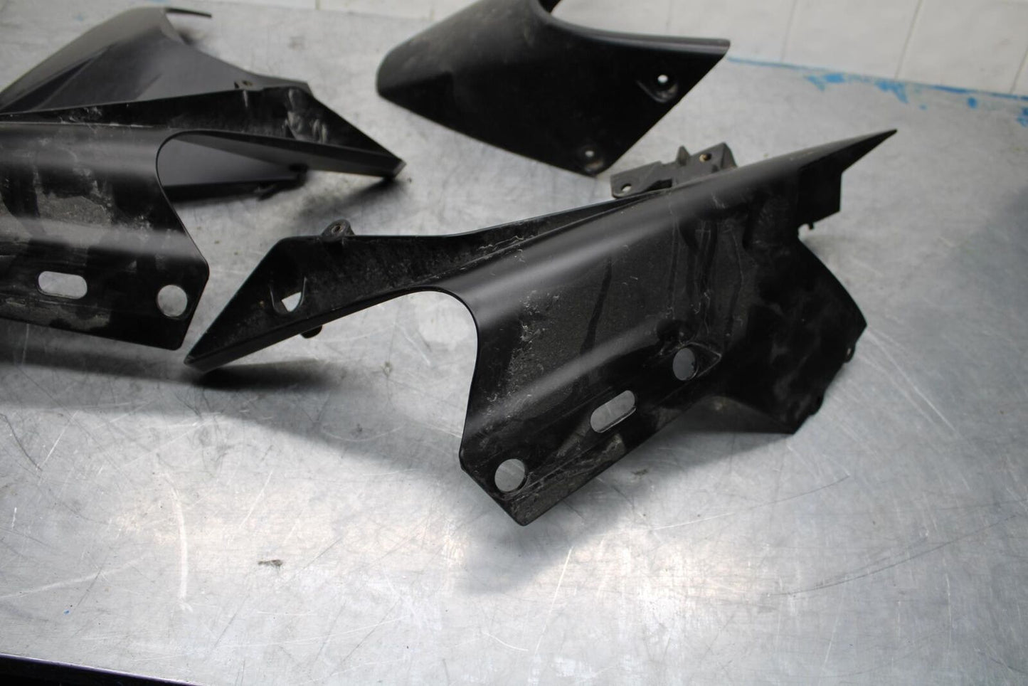 18 KTM RC 390 FRONT UPPER NOSE FAIRING COWL SHROUD BB442