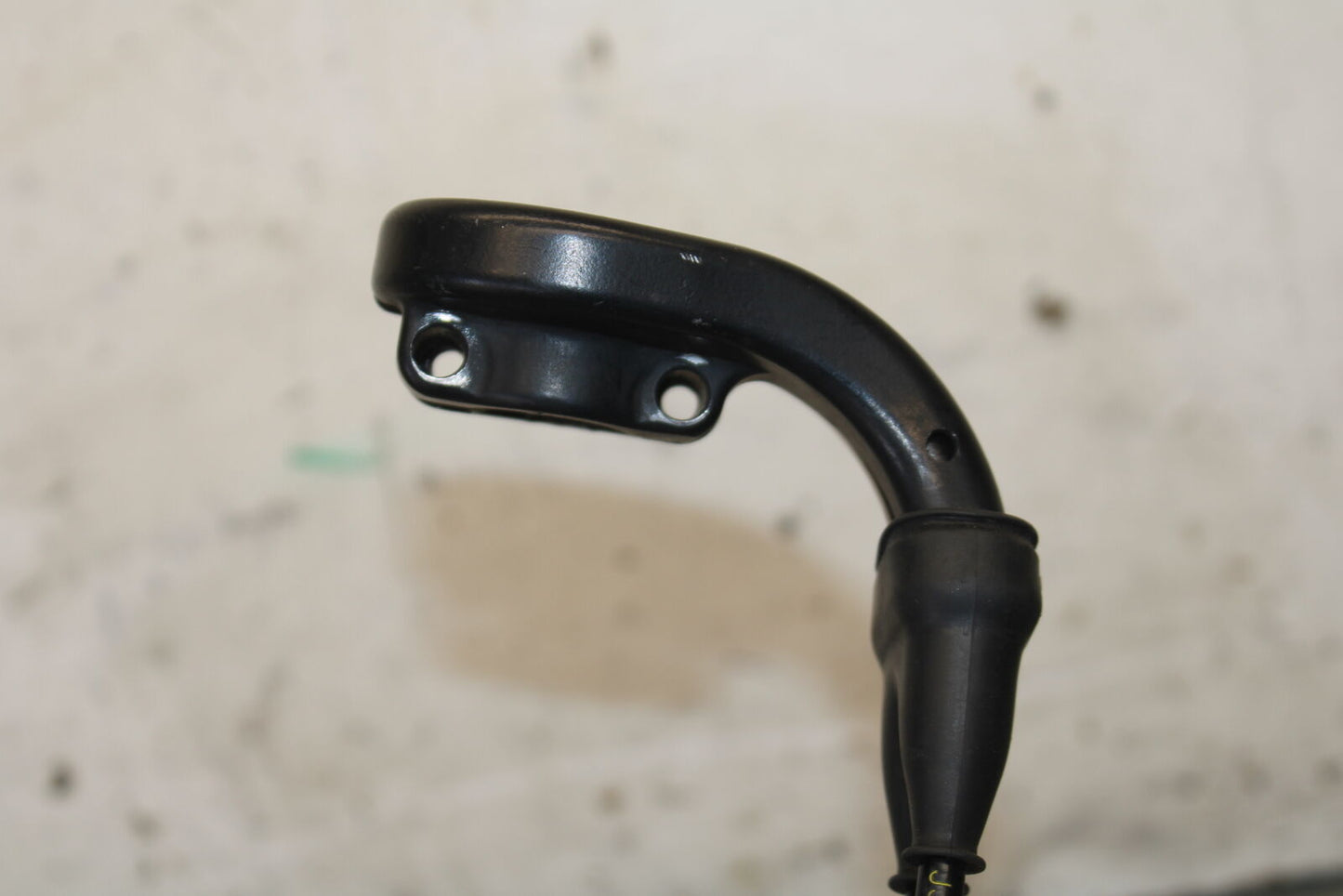 09-11 DUCATI 1198 DOMINO THROTTLE CABLE LINE HOUSING GUIDE BB705