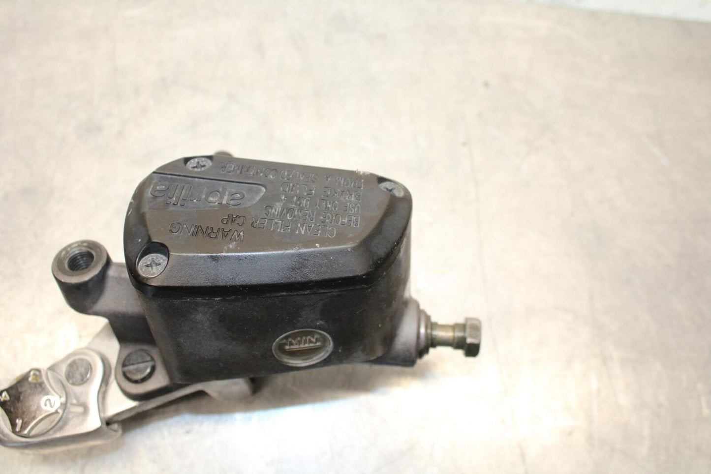 2008 Aprilia Shiver 750 SL750 FRONT BRAKE MASTER CYLINDER w/ LEVER BB551