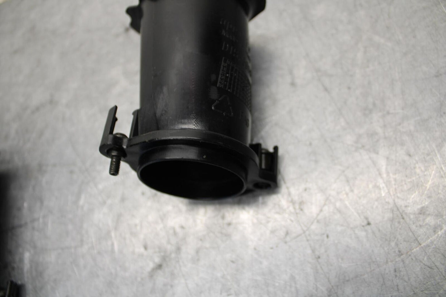 2016 Aprilia Tuono V4 1100 RR ABS AIRBOX INTAKE VELOCITY STACKS BB53