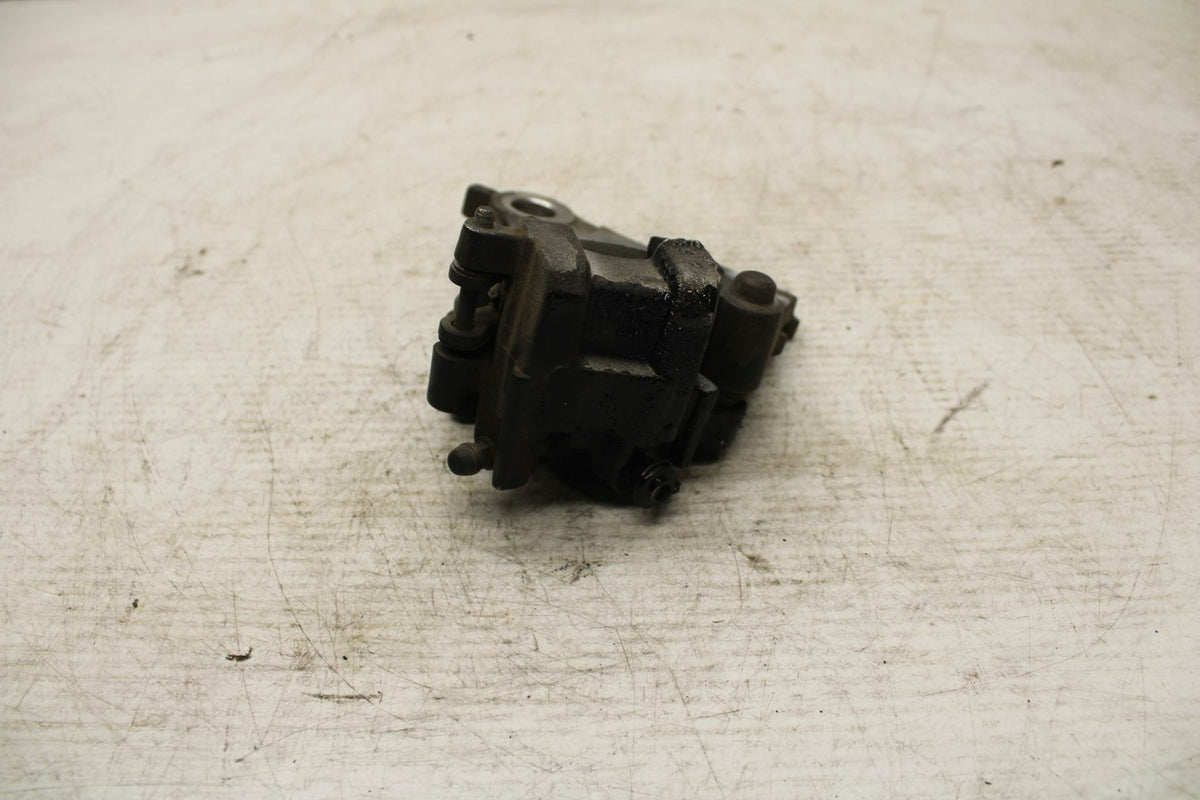 15 YAMAHA FZ09 REAR BACK BRAKE CALIPER W MOUNT BRACKET BB367