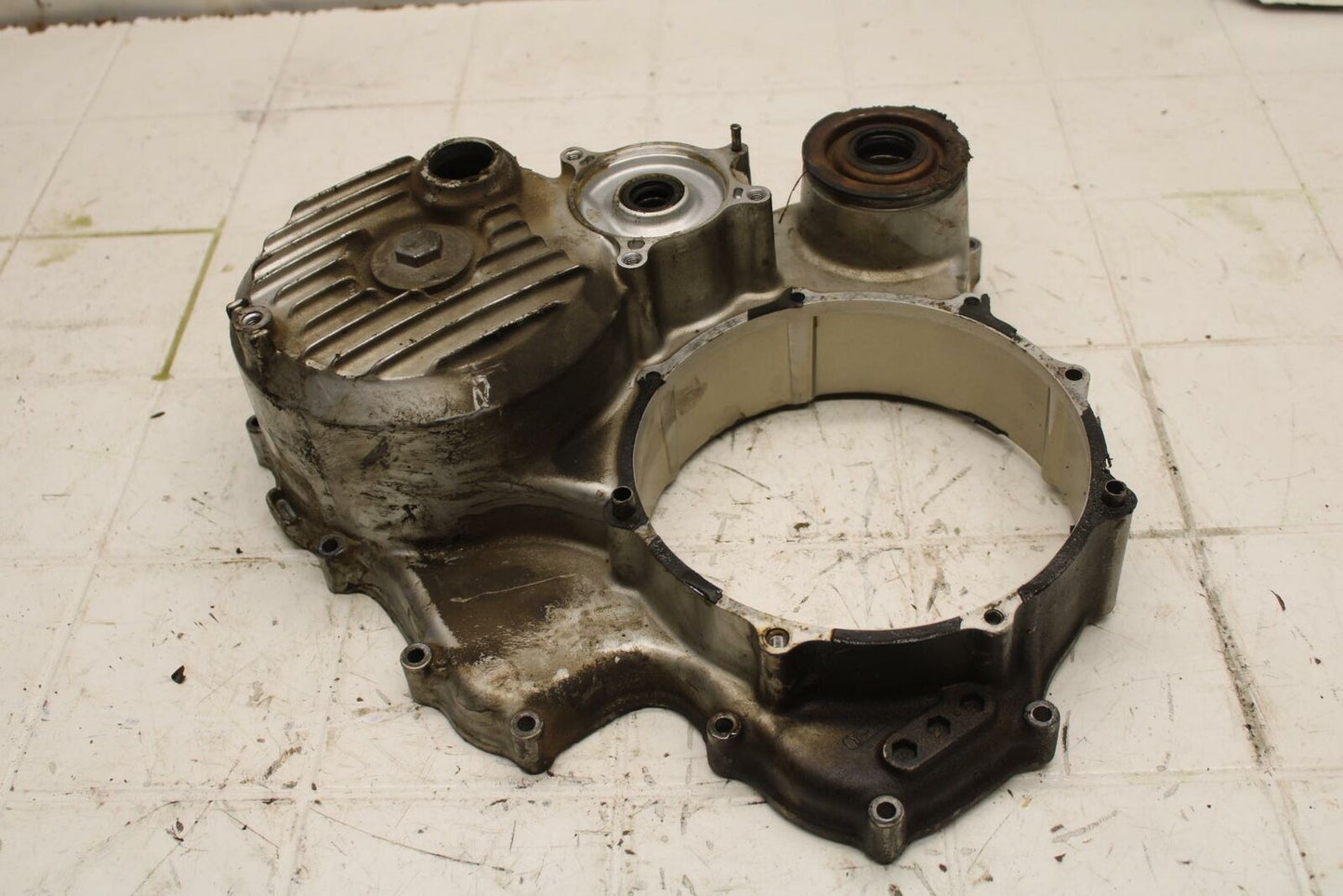 84-87 HONDA GOLDWING 1200 CLUTCH SIDE ENGINE MOTOR COVER BB406