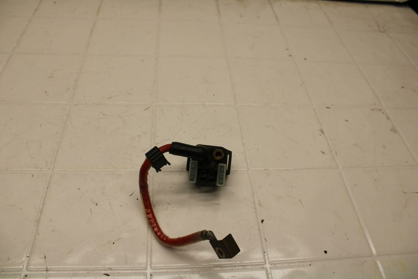 01-05 YAMAHA FZS1000 ENGINE STARTER RELAY STARTING MOTOR SWITCH BB 04