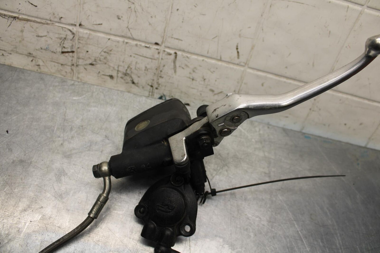 2008 Aprilia Shiver 750 SL750 HYDRAULIC CLUTCH MASTER CYLINDER w/ LEVER BB551