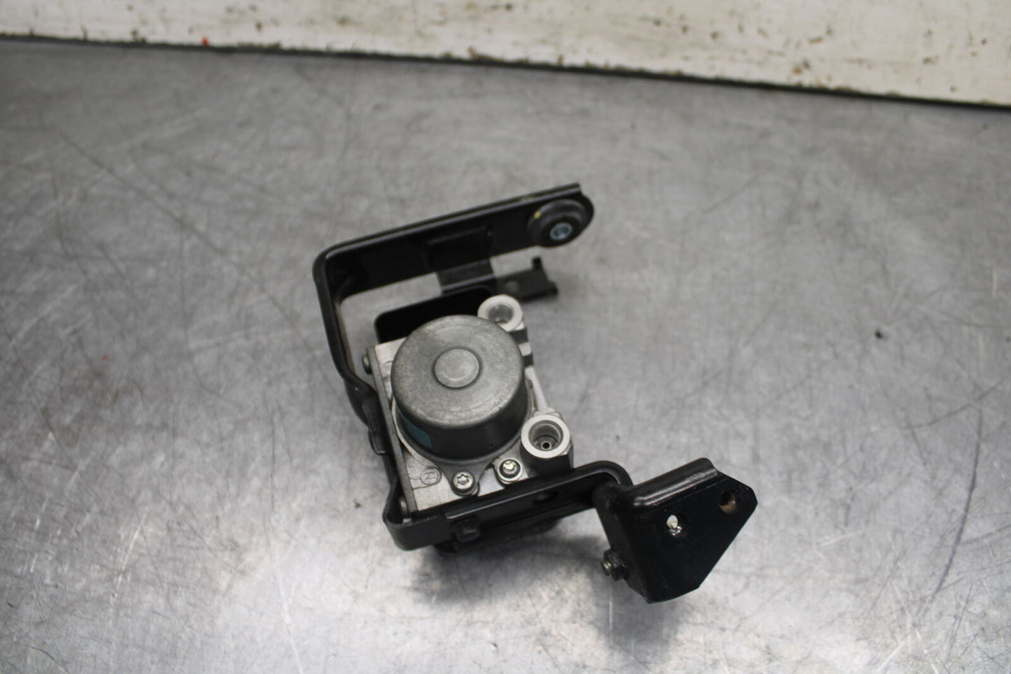 17-24 SUZUKI SV650 ABS PUMP UNIT MODULE BB706