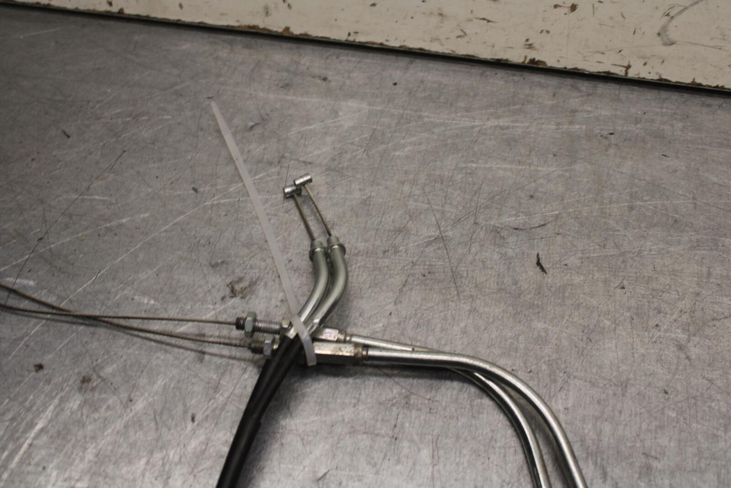 11-23 SUZUKI GSXR 750 EXHAUST VALVE SERVO MOTOR CABLES BB630