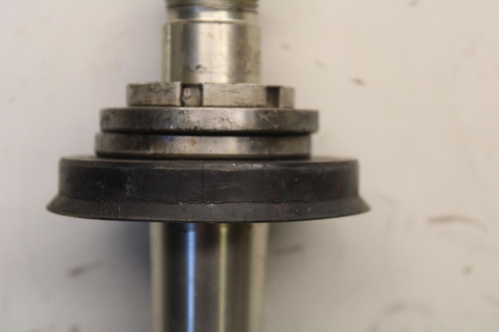 01-03 SUZUKI GSXR600 FRONT FORKS CLAMP LOWER TRIPLE TREE STEM 51410-39F00 BB639