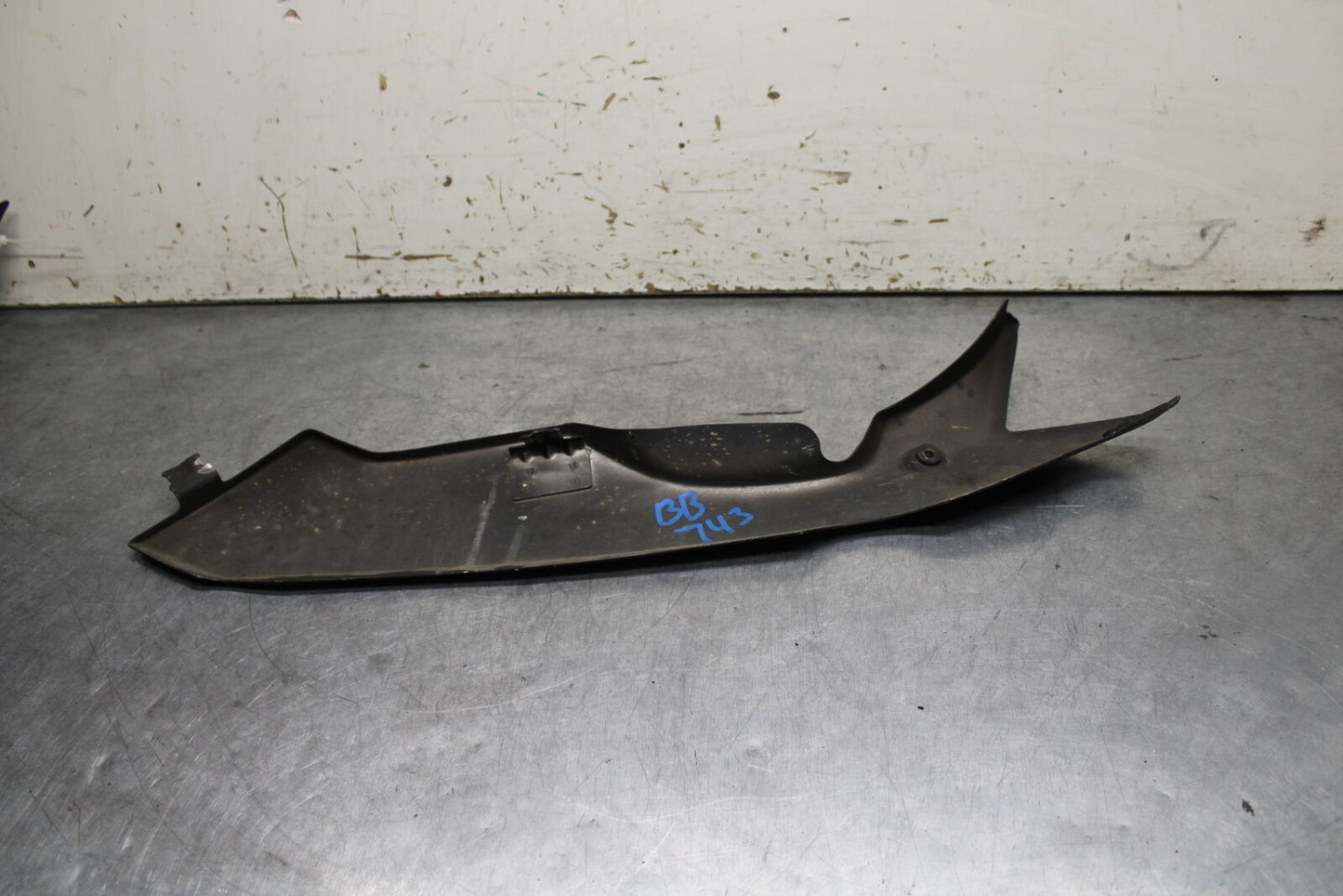 12-13 KAWASAKI Z1000 EXHAUST PIPE COVER HEAT SHIELD GUARD BB743