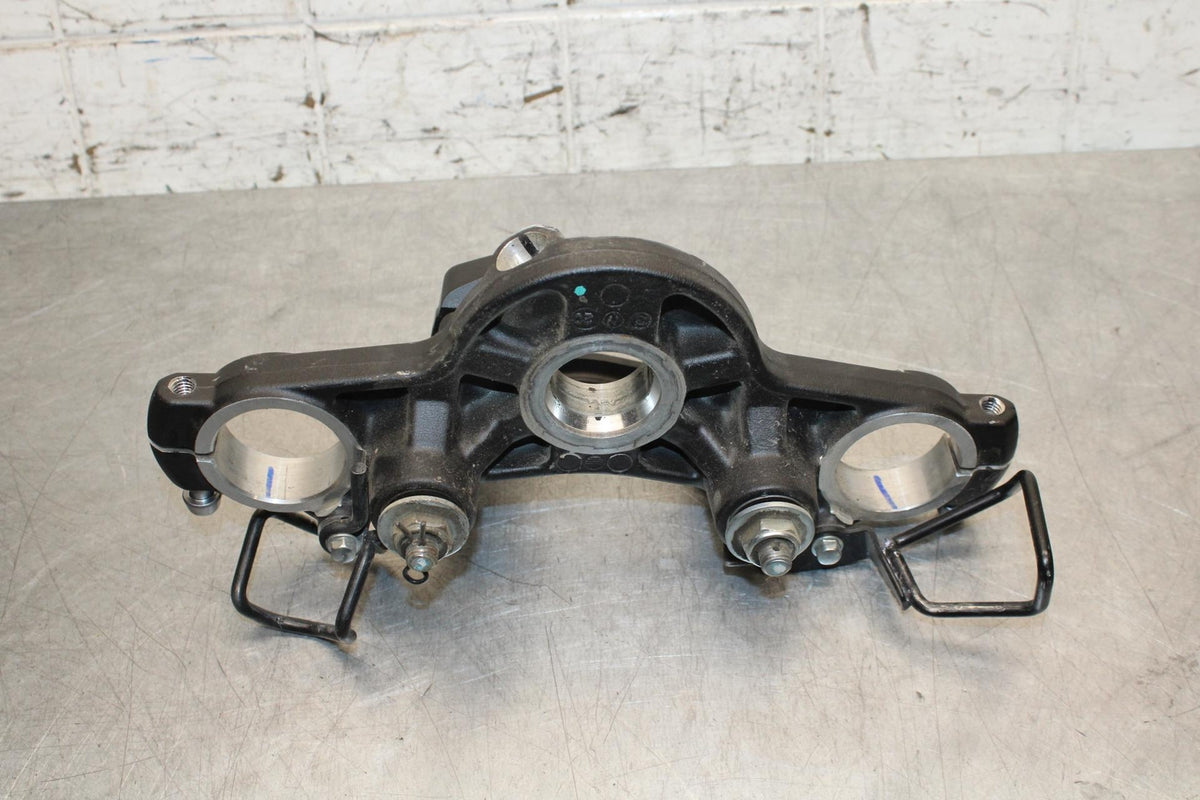 2014 Kawasaki Ninja 650 EX650E FORKS UPPER TRIPLE TREE 44039-0121-18R BB569