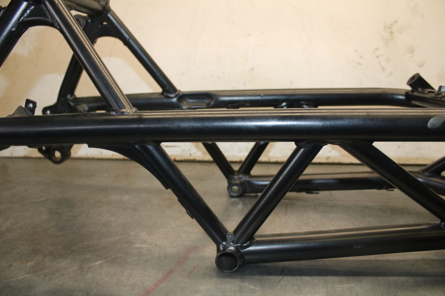 12-13 DUCATI STREETFIGHTER 848 FRAME CHASSIS BB705