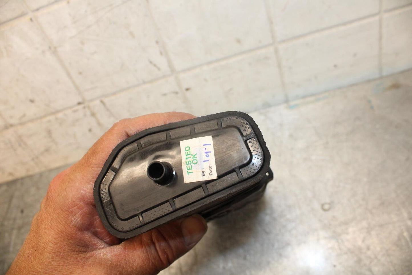 22-23 HUSQVARNA VITPILEN 401 EVAP VAPOR CHARCOAL EMISSION CANISTER BB541