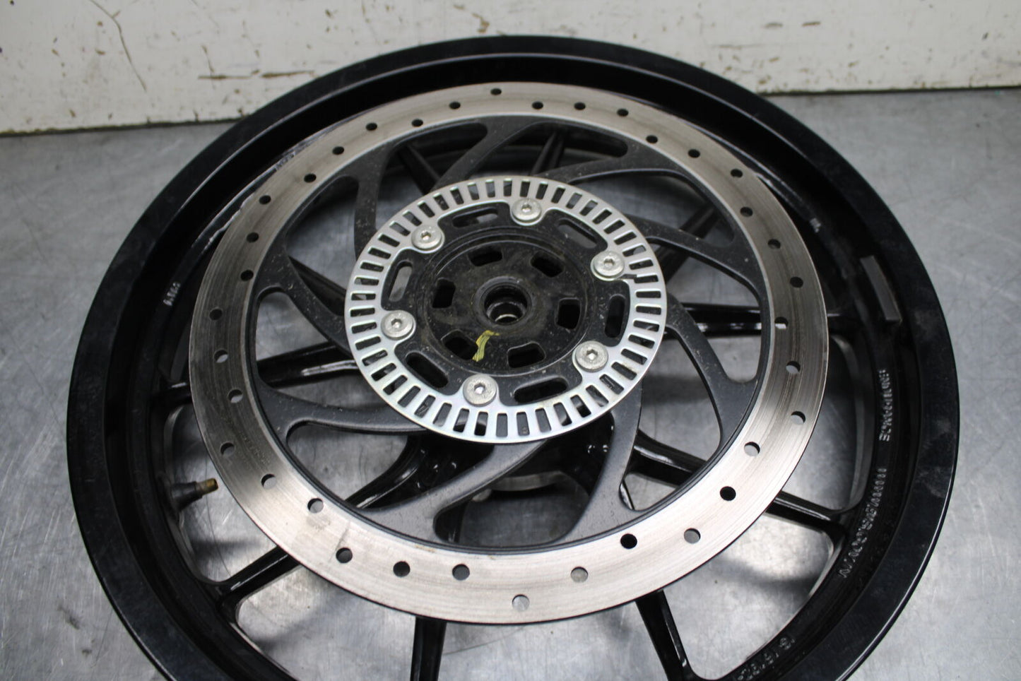 17-24 KTM 390 DUKE FRONT WHEEL FRONT RIM BB734
