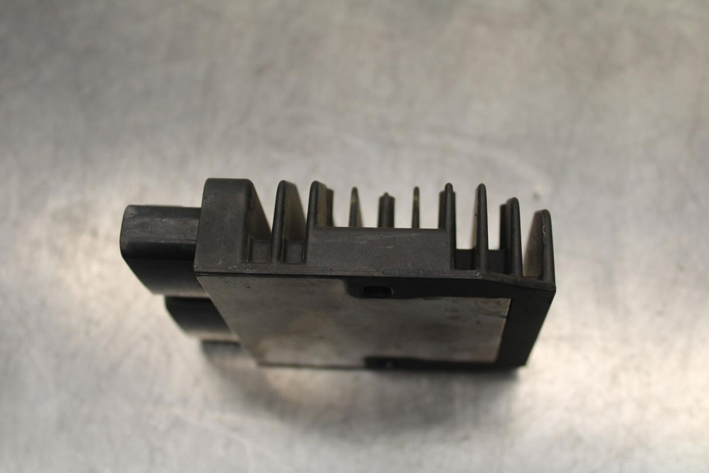 2016 BMW S1000R ABS RECTIFIER VOLTAGE REGULATOR BB604