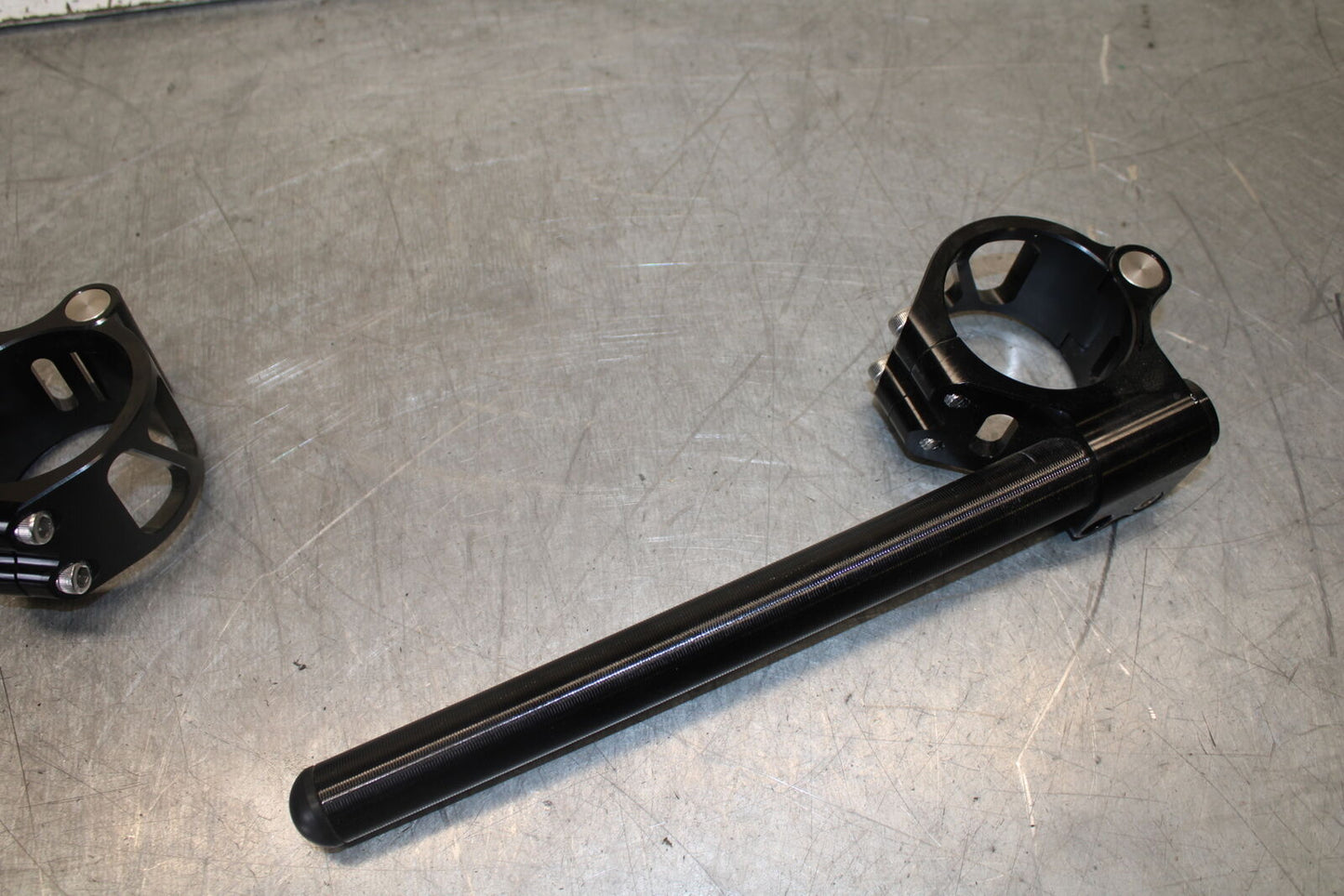 12-13 DUCATI STREETFIGHTER 848 AFTERMARKET LEFT RIGHT CLIP ONS HANDLEBARS BB705