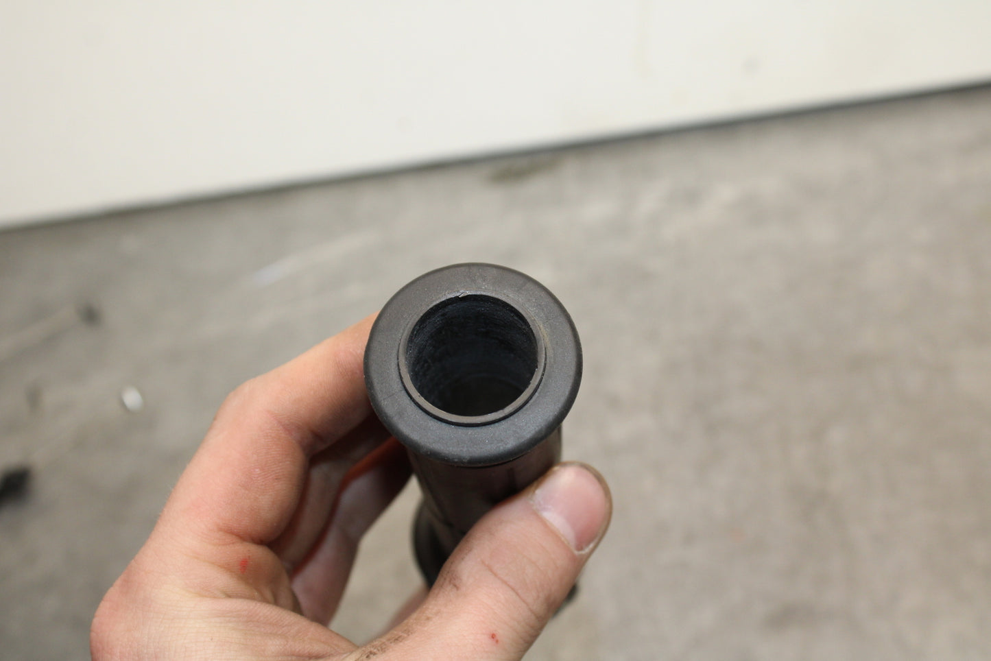 19-23 KAWASAKI NINJA ZX6R THROTTLE CABLES LINES BB749