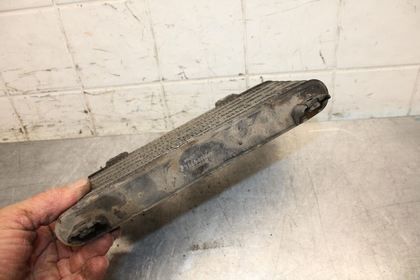 2001 Kawasaki Ninja ZX6 ZX600E ENGINE MOTOR OIL COOLER BB547