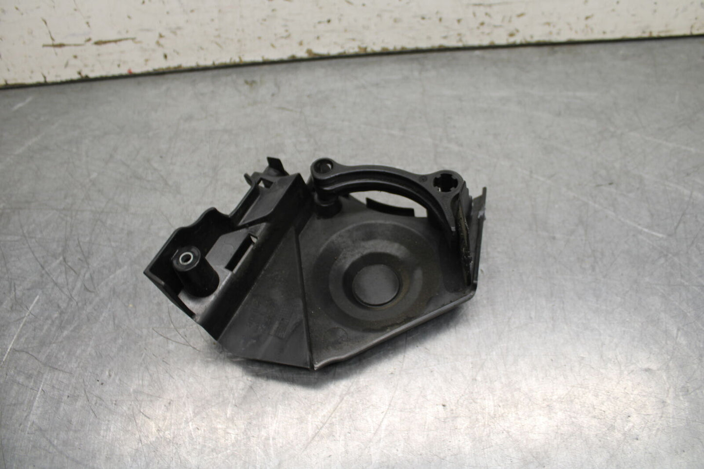 21-24 APRILIA TUONO 660 FACTORY ENGINE SPROCKET COVER BB733