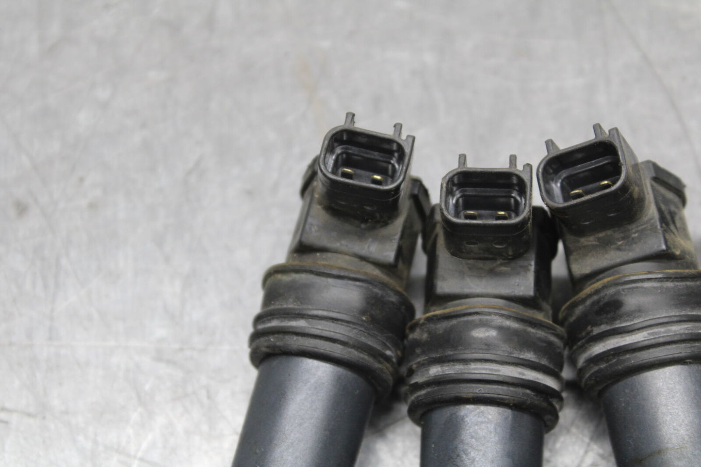 03-04 TRIUMPH DAYTONA 600 IGNITION COILS COIL SPARK PLUG CAPS BB745