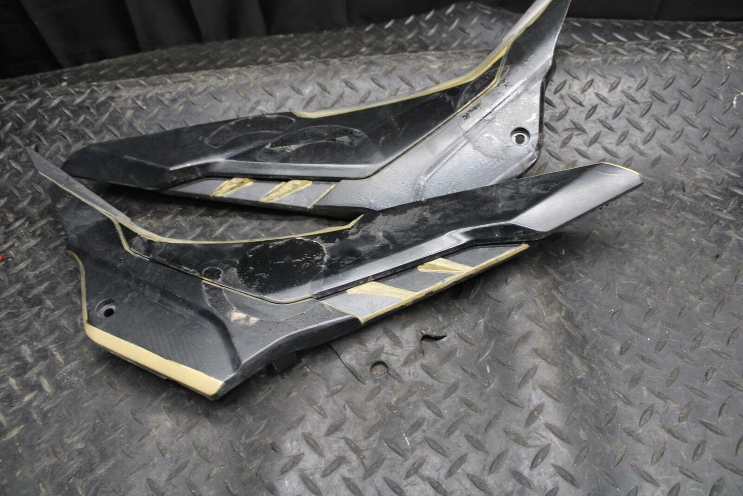 16-18 HONDA CBR500R RIGHT LEFT FRONT SIDE SEAT PANELS TRIMS COWLS FAIRINGS BB231