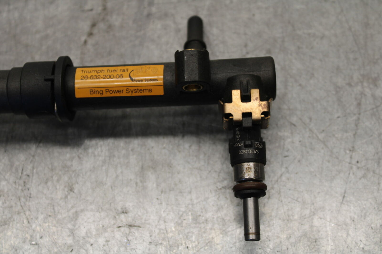 19-21 TRIUMPH SPEED TWIN 1200 MAIN FUEL INJECTORS BB653