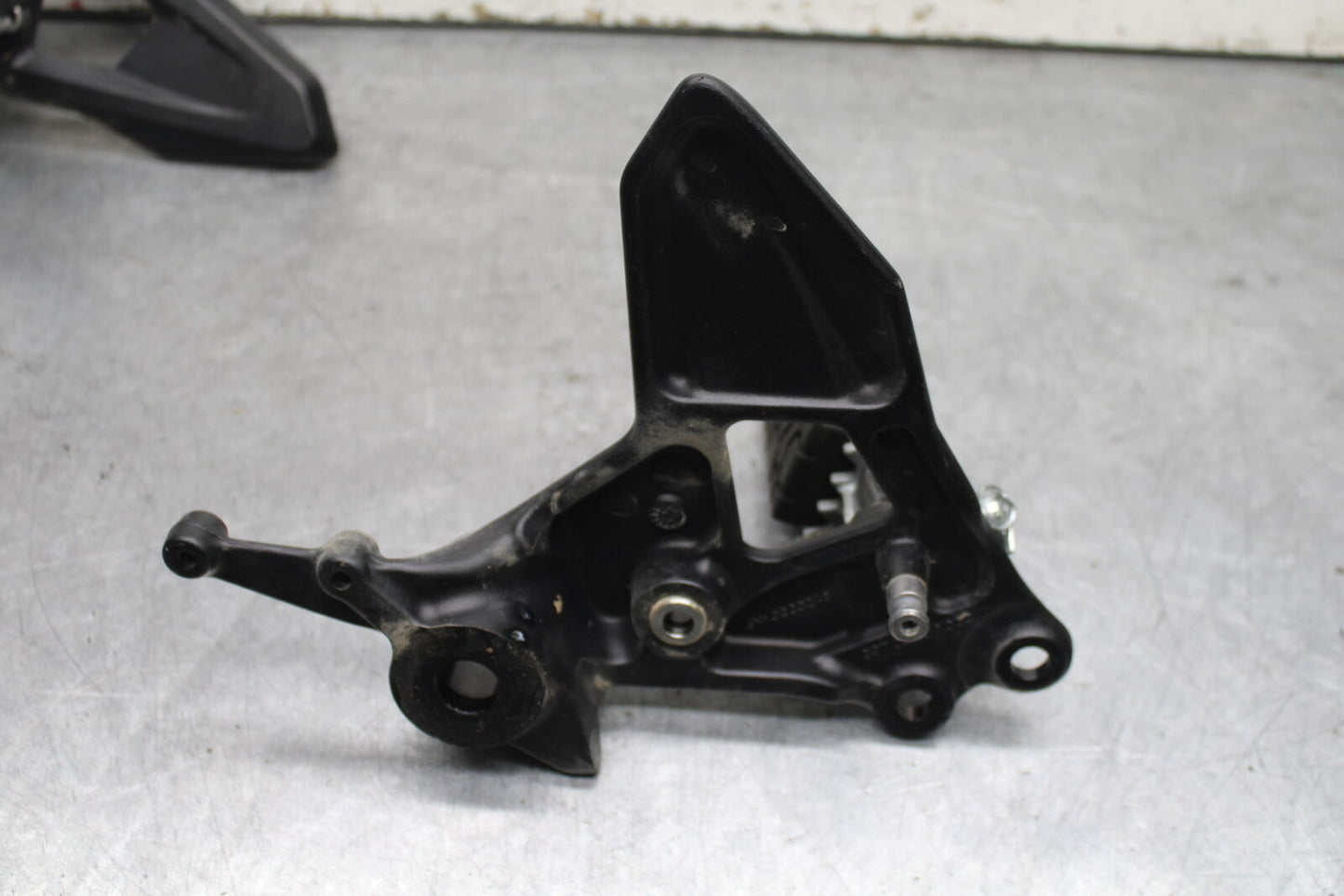 21-24 KTM 890 ADVENTURE R FRONT FOOT RESTS PEGS STEPS SET PAIR BB723