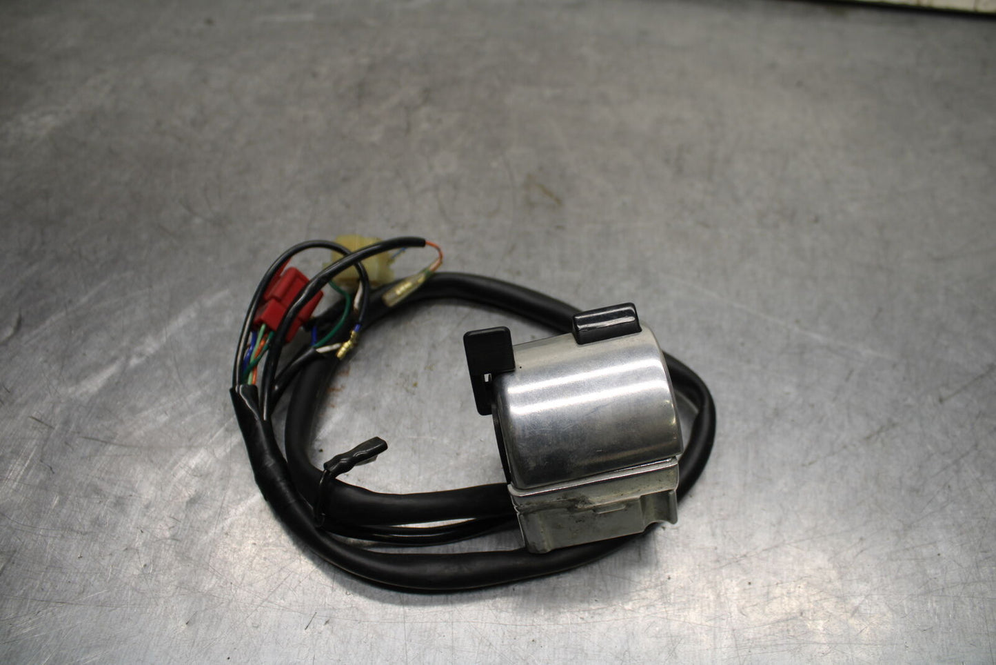 1998 Honda Valkyrie 1500 GL1500C LEFT CLIP ON HANDLE HORN SIGNALS SWITCH BB116