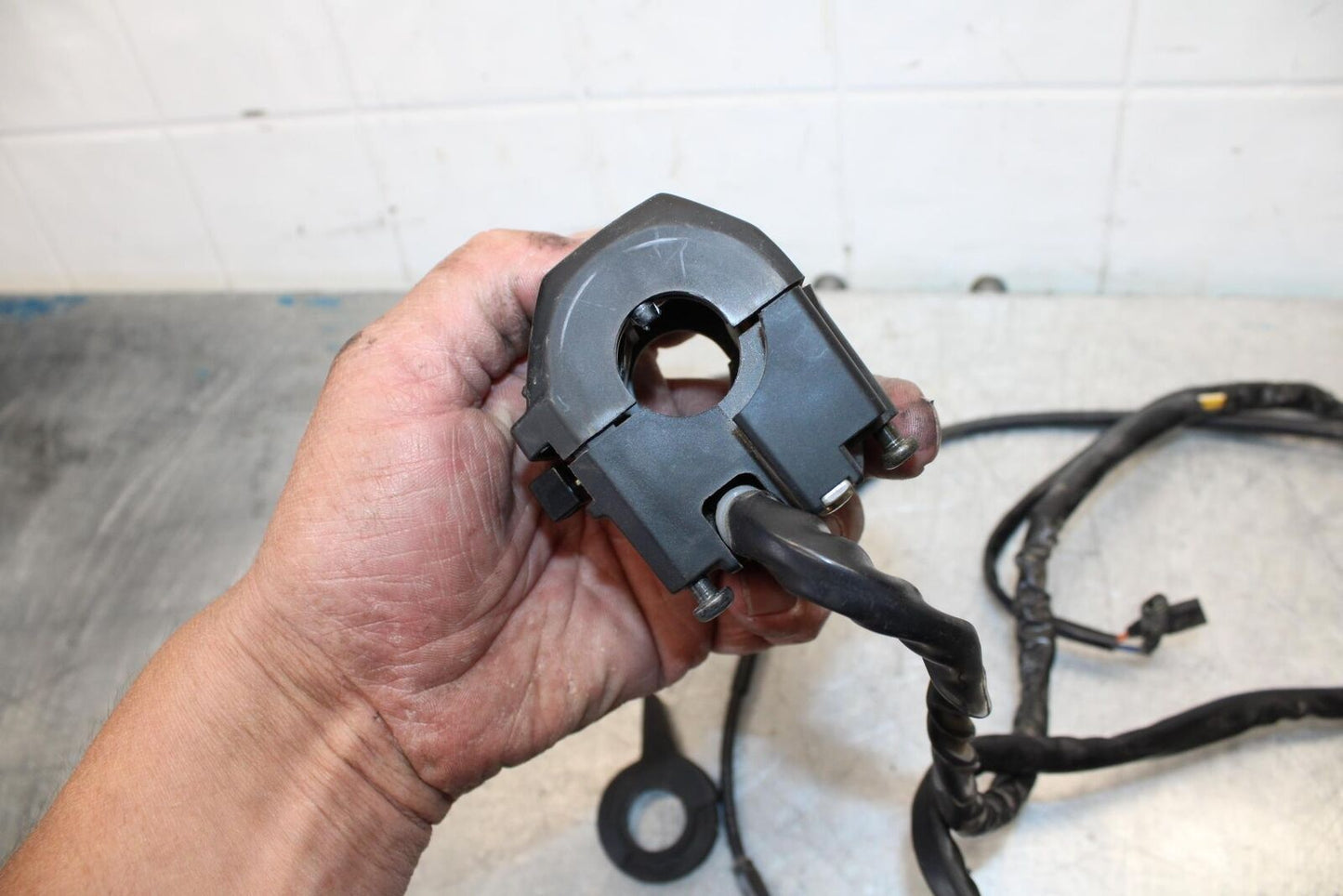 91-92 SUZUKI GSXR1100 GSXR 1100M LEFT CLIP ON HANDLE CHOKE SIGNALS SWITCH BB435